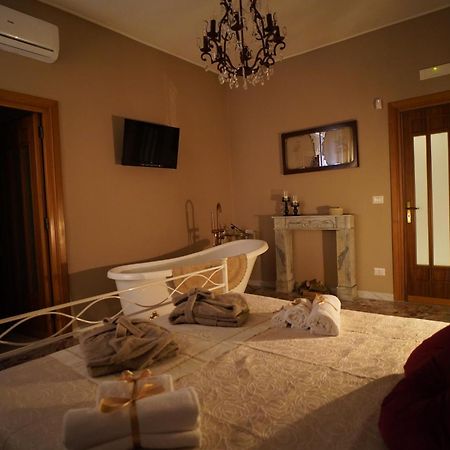 Bari Antica Boutique B&B Екстер'єр фото